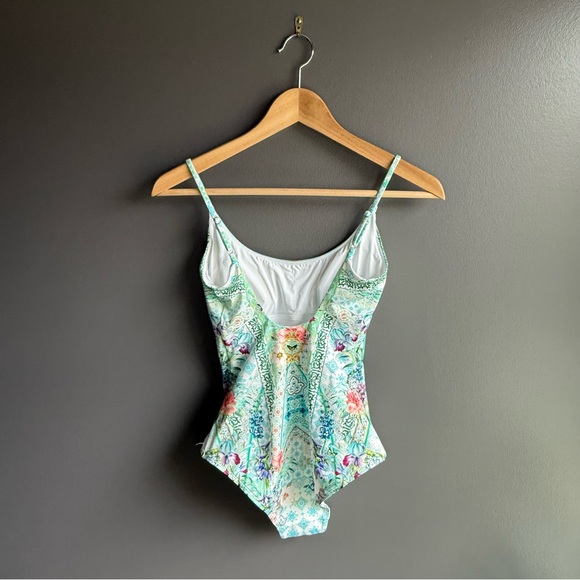Camilla Sunrise in Sintra Women Scoop Neck One Piece Swimsuit Size XS NWT - Picture 6 of 7